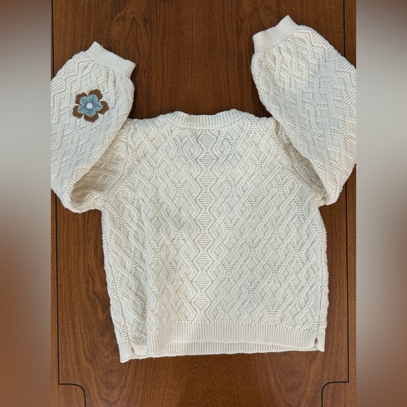 Cynthia Rowley Girls Sweater 5/6 Cream Knit Floral Embroidered Pullover - Picture 4 of 5